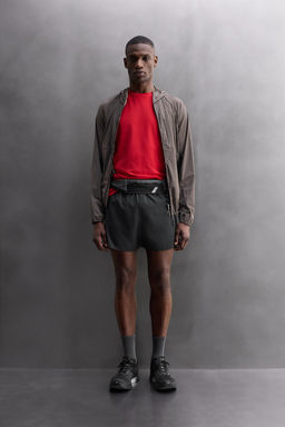 COLOUR BLOCK RUNNING SHORTS