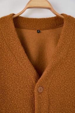 Siyah Oversize/Genis Kesim V Yaka Dugmeli Kal?n H?rka TMNAW26HI00004 - Trendyolmilla фото 6