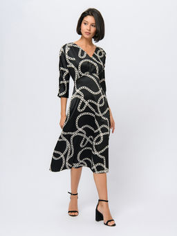 Платье черного цвета длины миди с принтом и V-образным вырезом - 1001dress фото 3