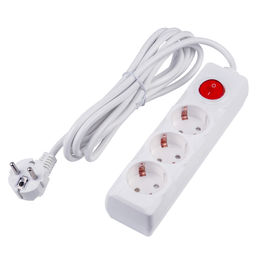 S-GCU3-3B WHITE Удлинитель серии Ultra, шнур 3м., 3 гнезда, 16A, с/з. Белый. TM Uniel