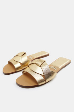 SANDALIA PLANA PIEL CRUZADA / Oro - Zara фото 3