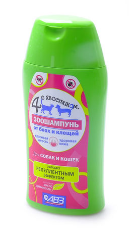 Зоошампунь "Четыре с хвостиком" от блох и клещей с маслом цитронеллы для кошек и собак
