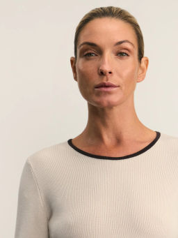 Джемпер с контрастными окантовками / Zarina  фото 6