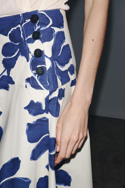 ZW COLLECTION FLORAL MIDI SKIRT - Zara фото 4