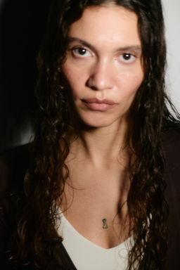 Top de deporte cruzado en modal - H&m фото 15