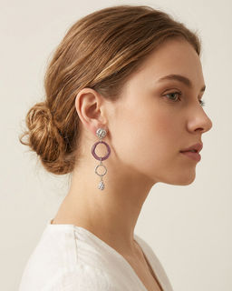 Стильные серьги