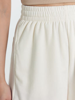 Шорты женские молочно-бежевые молочный 132365 - Mark formelle фото 6