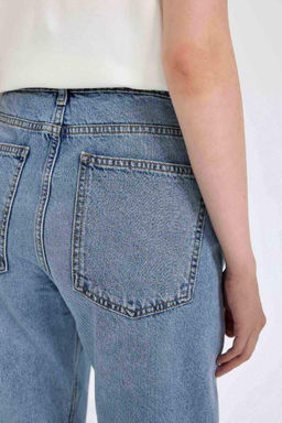 Рваные джинсовые брюки бойфренда длиной до щиколотки с нормальной талией и потертостями - Defacto фото 8