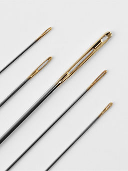 Цена за 3 шт. Иглы швейные штопальные TEIRA, для гобелена, набор 12 шт., d=0.7-1.4, 3.6-9 см