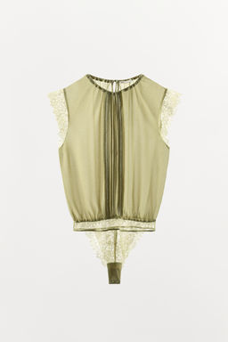 BODY BLUSA GEORGETTE ENCAJE / Verde