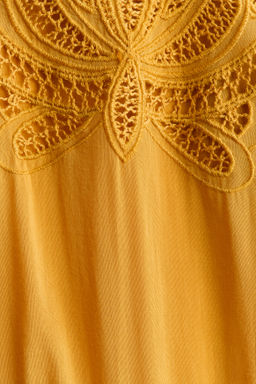 Vestido escalonado con detalles bordados - H&m фото 3