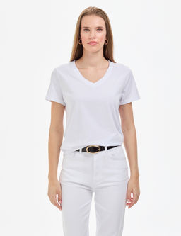 Beyaz Regular Fit V Yaka Basic Ti__rt