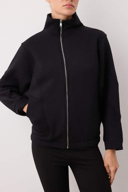 Siyah-Beyaz Renk Bloklu Fermuarl? Dik Yaka Oversize Bomber Orme Sweatshirt TWOAW26SW00037