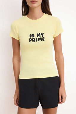 Sar? Nak?sl? / Islemeli Fitted/Vucuda Oturan K?sa Kollu Pamuk Ribana Orme T-Shirt TWOSS26TS00163 - Trendyolmilla фото 3