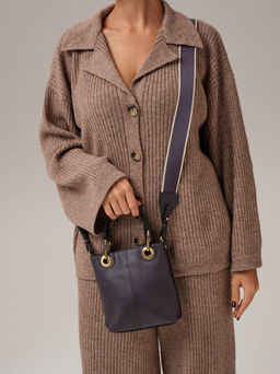 Сумка кожаная кросс-боди Deboro 30347 пыльно-фиолетовый