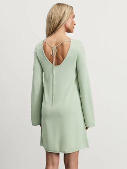 Вязаное мини платье из вискозы с открытой спиной / Zarina  фото 5