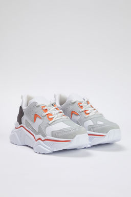 Trendyol Shoes Gri Kontrast Renk Bloklu Kad?n Kal?n Taban Spor Ayakkab? TAKSS25SN00002 - Trendyolmilla фото 5