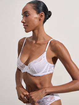 Бюстгальтер на косточках из кружева / Zarina  фото 3