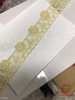 Кружево капрон 22 . на 9 м.