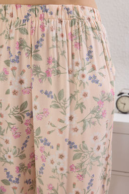 Trendyolmilla Ekru Cicekli Dantel Detayl? Viskon Orme Pijama Tak?m? THMSS25PT00223 фото 3