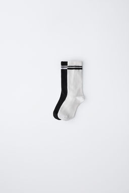 2-PACK OF SPORTS SOCKS