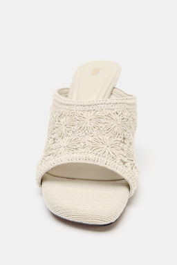 SANDALIA CU?A CROCHET / Blanco Crudo - Zara фото 3