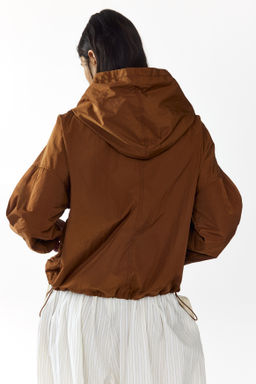 Chaqueta de nailon con capucha - H&m фото 6