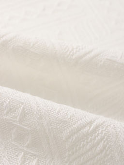 Скатерть «Этель», белая, фактурная, 130×180 см