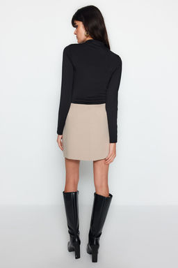 Siyah Buzgu Detayl? Dik Yaka C?tc?tl? Esnek Orme Body TWOAW24BD00014