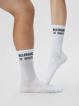 Цена за 5 пар! Носки унисекс белые с надписью Allergic to idiots