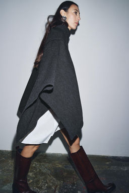 ASYMMETRIC NECK WOOL CAPE - Zara фото 4