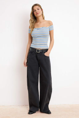 Mavi Cizgili Fitted/Vucuda Oturan Carmen Yaka Buzgulu Fitilli Esnek Orme Bluz TWOSS26BZ00074