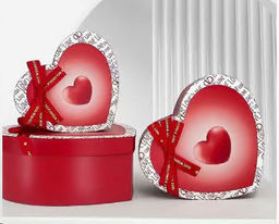 Коробка подарочная 3 штуки Сердце набор красная / 2218-175 /уп 36/