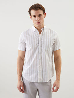 Regular Fit K?sa Kollu ?izgili Keten Kar???ml? Erkek G?mlek