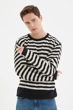 Trendyolmilla Man Siyah Casual Oversize Fit Pamuklu Genis Kal?p Bisiklet Yaka Cizgili Triko Kazak TMNAW22KZ1291  фото 2