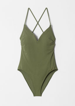 Traje de ba?o con corte en pico