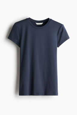Camiseta entallada de microfibra
