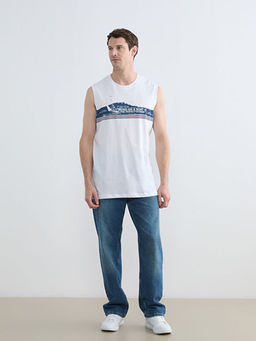 Bisiklet Yaka Bask?l? Erkek Kolsuz Ti??rt