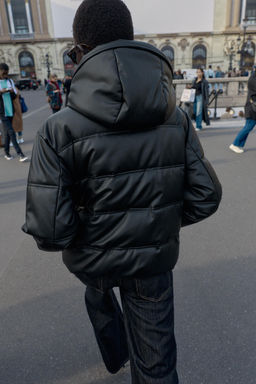 WATER-REPELLENT AND WINDPROOF QUILTED FAUX LEATHER ANORAK - Zara фото 3