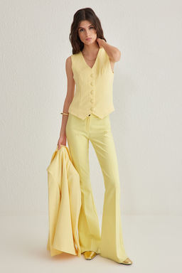 Sar? Fitted Dugmeli Crop Dokuma Yelek TWOSS21YE0009