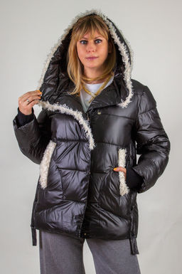 Зимняя куртка с меховой отделкой арт.2813