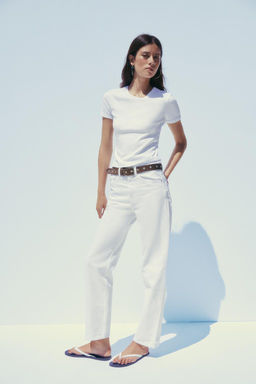 T-SHIRT WITH BACK SEAM