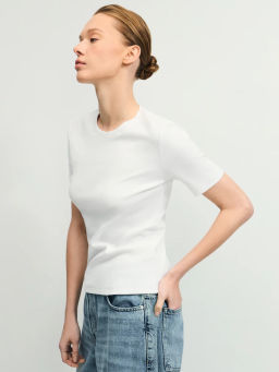 Базовая футболка в рубчик / Zarina фото 6