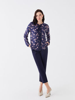 Ba?lamal? Yaka ?i?ekli Uzun Kollu Kad?n Bluz