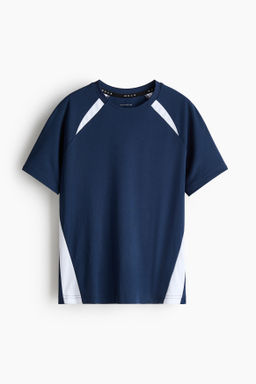 Camiseta de deporte con DryMove