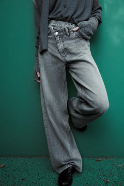 HIGH-WAIST TRF WIDE-LEG JEANS WITH CROSSOVER WAISTBAND - Zara фото 33