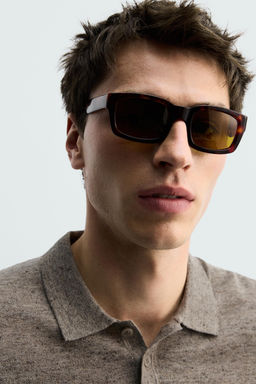 POLO PUNTO RELAXED FIT RAYAS / Rojo