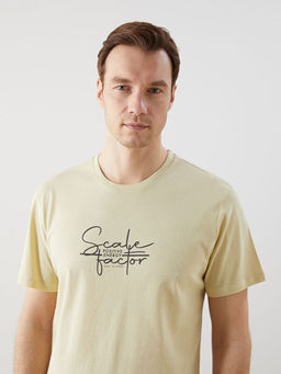 Bisiklet Yaka Bask?l? Penye Erkek Ti??rt