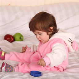 Плюшевый комбинезон hello kitty