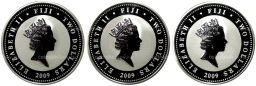 Набор из 3 монет 2 доллара 2009 года Фиджи Последняя Русская царская семья (в подарочной коробке)
